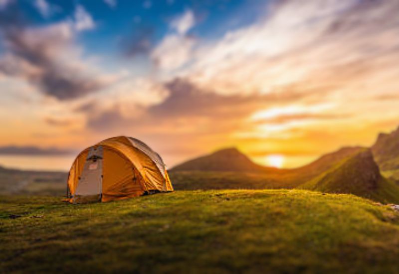 Recognizing Signs of Tent Aging